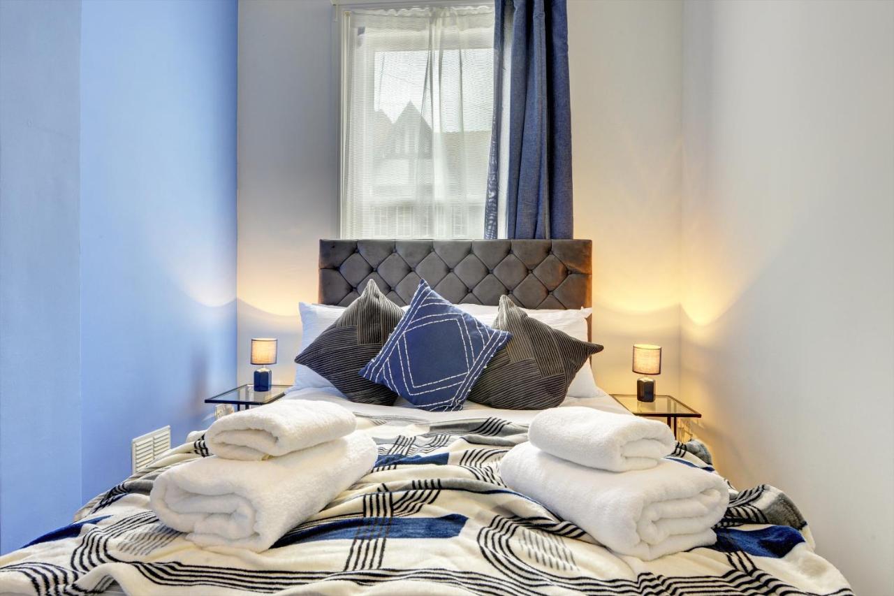Beautiful Victorian 2 Bedroom Flat Лестър Екстериор снимка